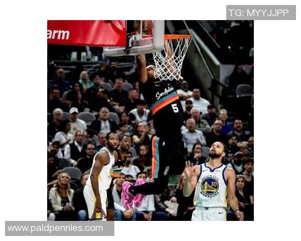 巴恩斯压哨绝杀勇士库里空砍30分马刺逆转胜利